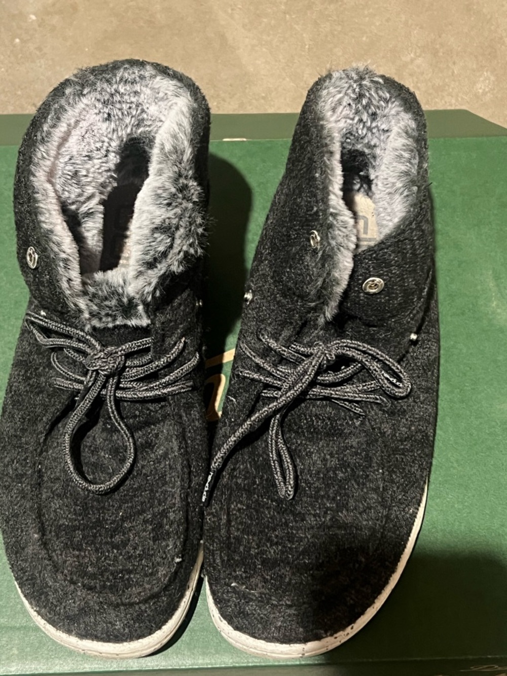 Hey Dude Women's Dark Gray Faux-Fur Lined Casual Loafers